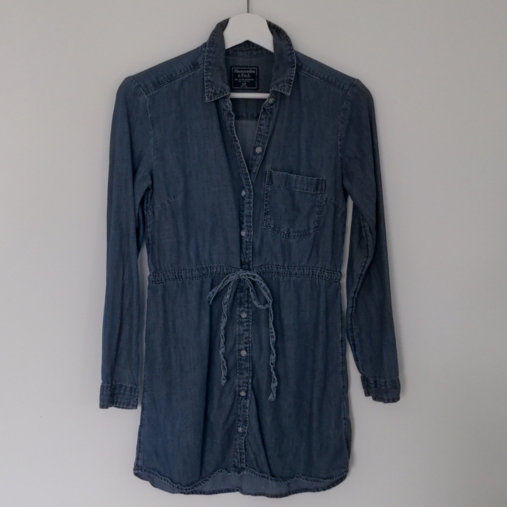 Abercrombie & Fitch Classic Chambray Shirt Dress